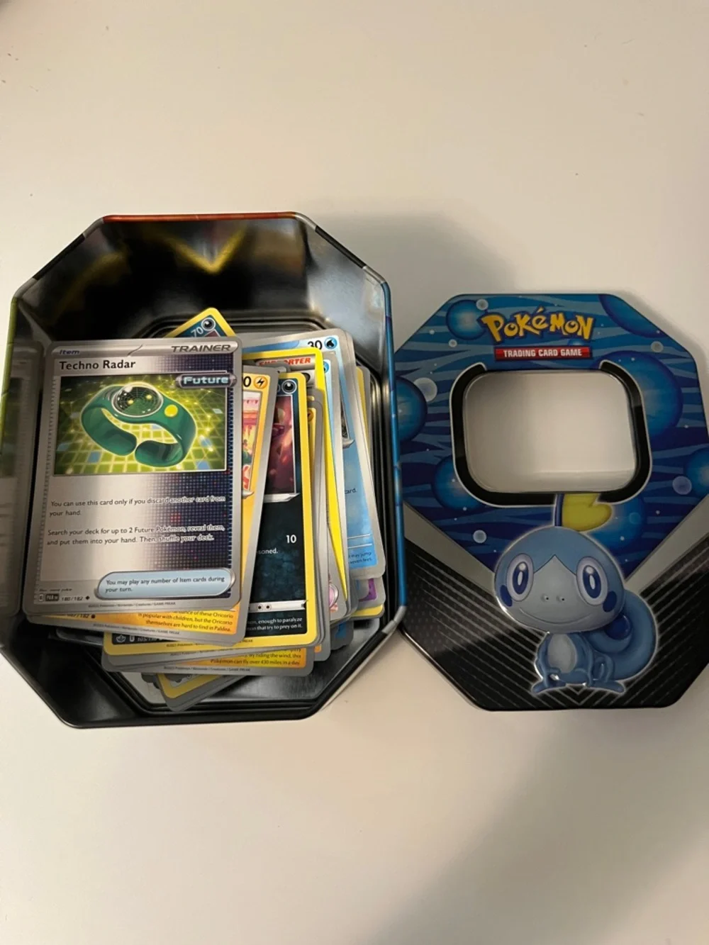 Pokémon Trading Card Tin with Cards